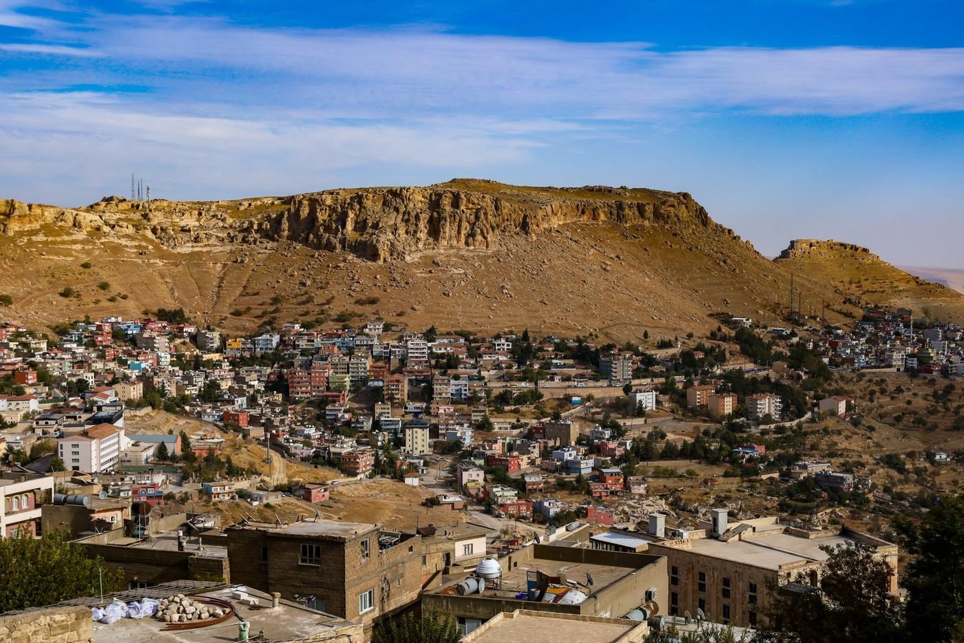 Mardin eski şehir ve Mezopotamya ovası manzarası